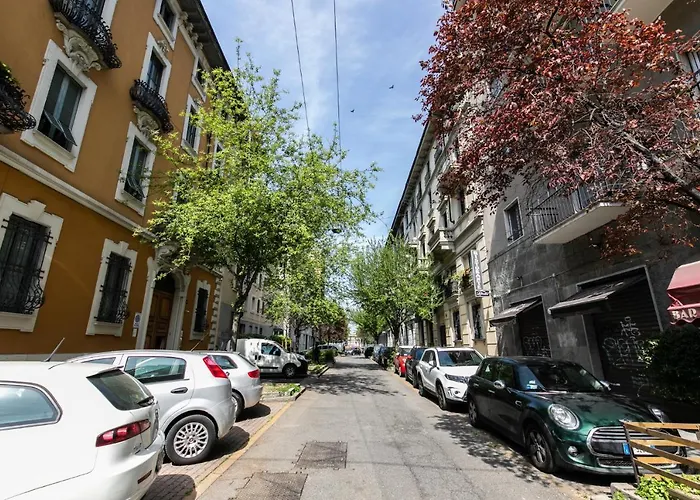 Luxury - A Due Passi Dal Centro Di Milano
